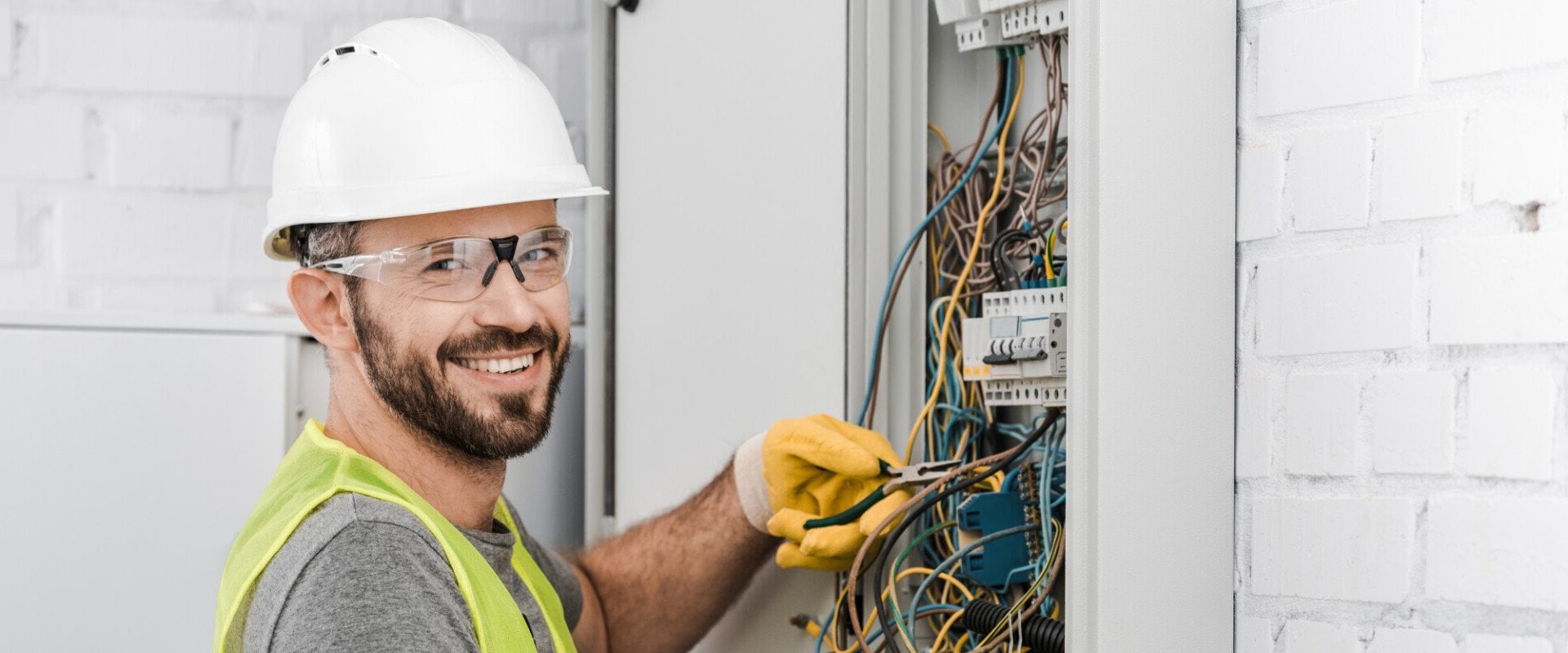 Safety Tips for Hiring Electricians: Protecting Your Home and Family